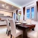 شقة Natasha By Interhome ماكارسكا