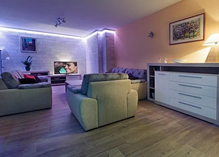 Natasha By Interhome Apartman *