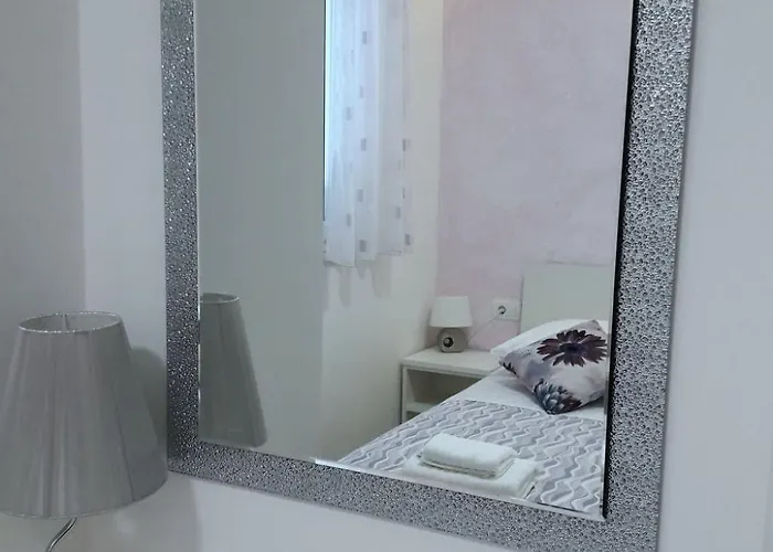 Natasha By Interhome Apartman *